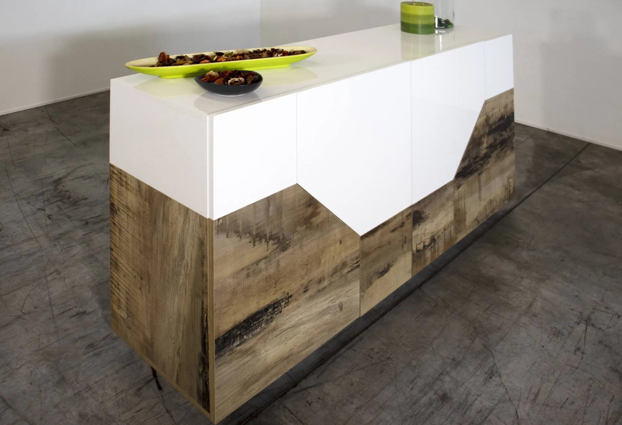 Credenza Ania, cm 200x43h86, Bianco lucido e Acero<Dmora Discount