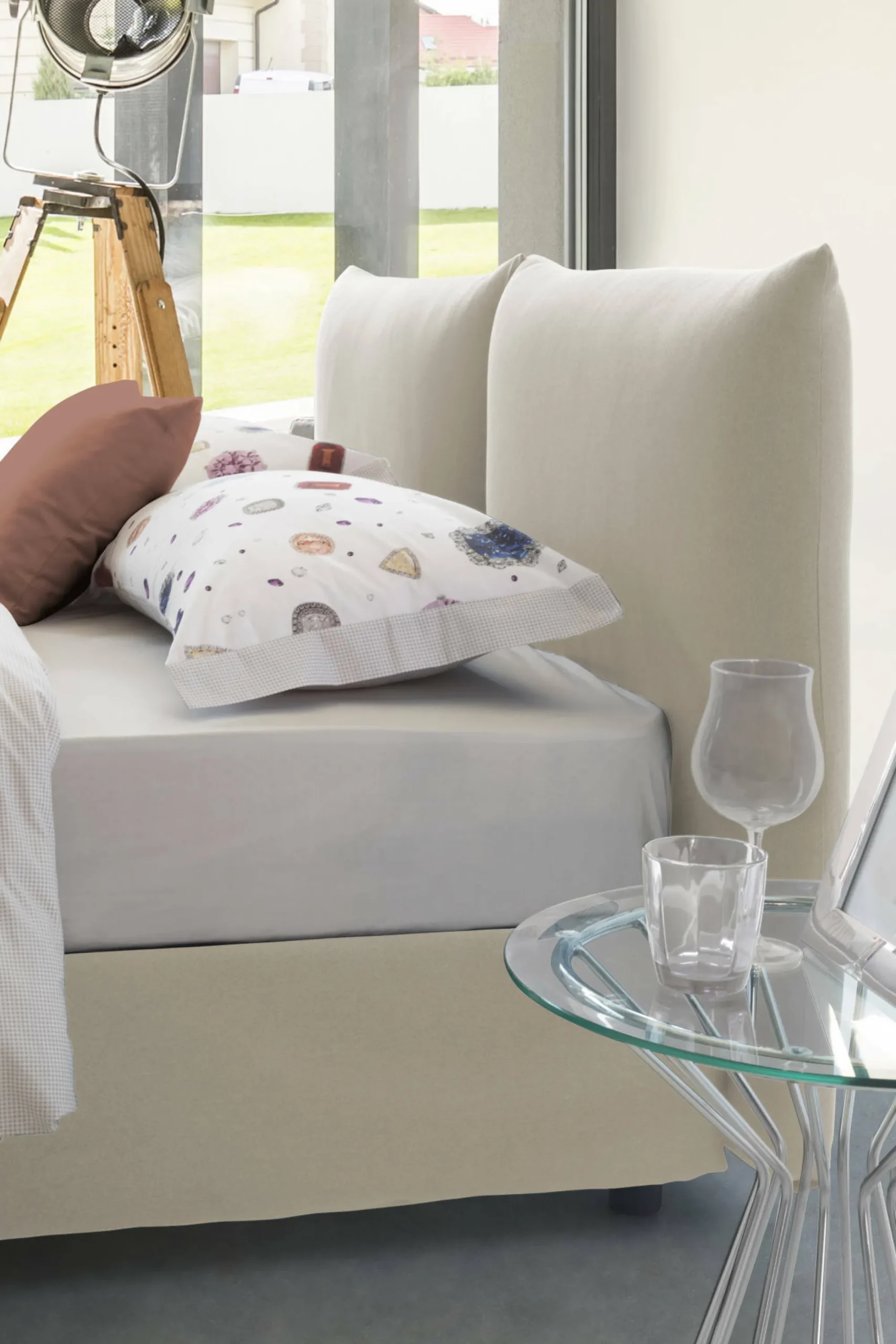 Letto matrimoniale Alizarin, adatto per materasso Cm 160x190,<Dmora Online