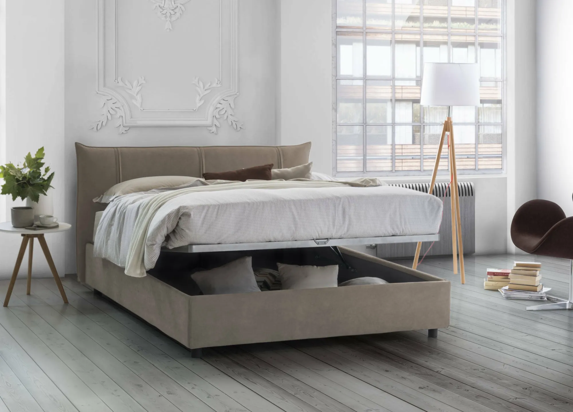 Letto matrimoniale Ambassador, adatto per materasso Cm 160x200,<Dmora Cheap