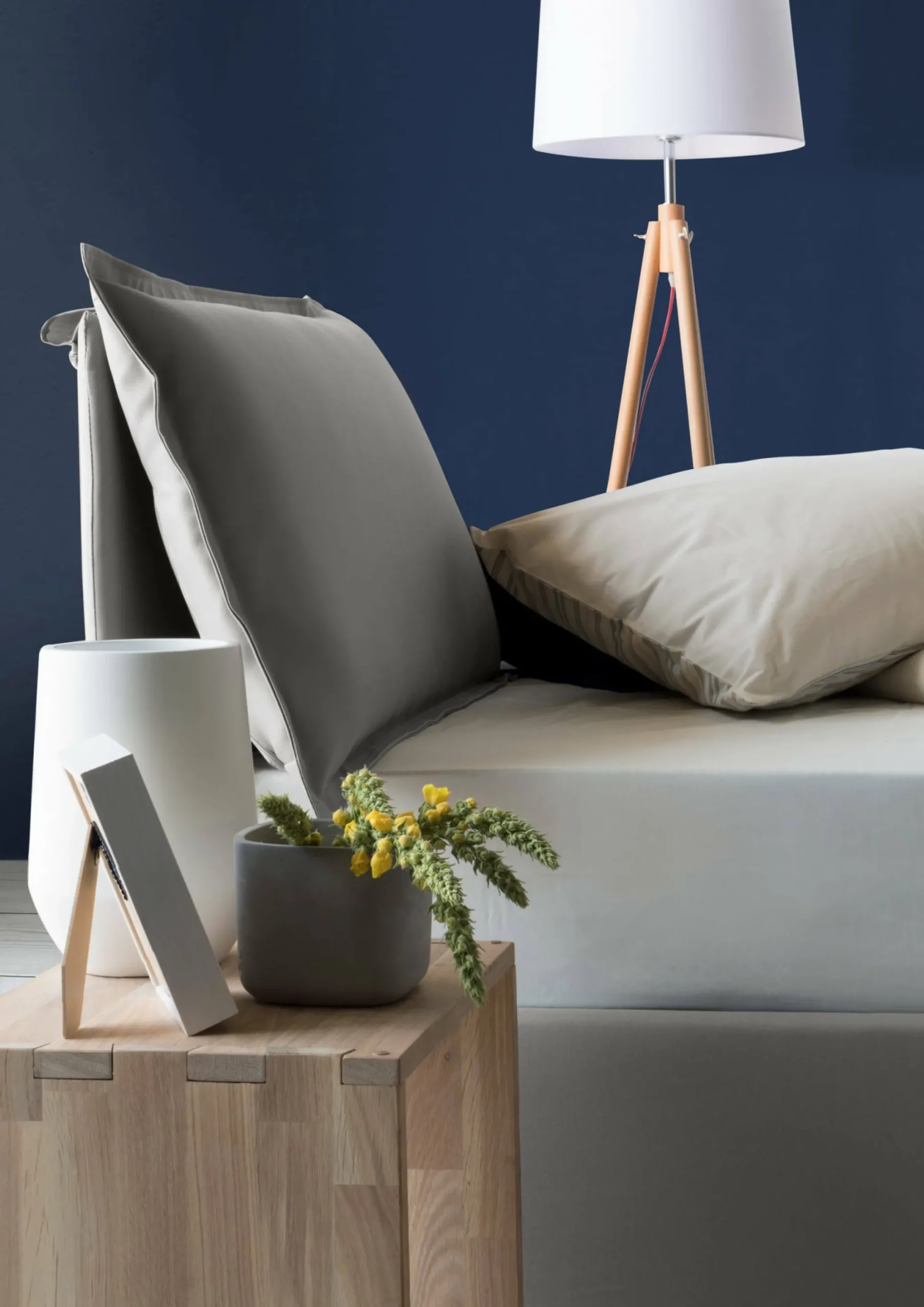 Letto piazza e mezza Abbygale, con materasso Cm 120x200 incluso,<Dmora New