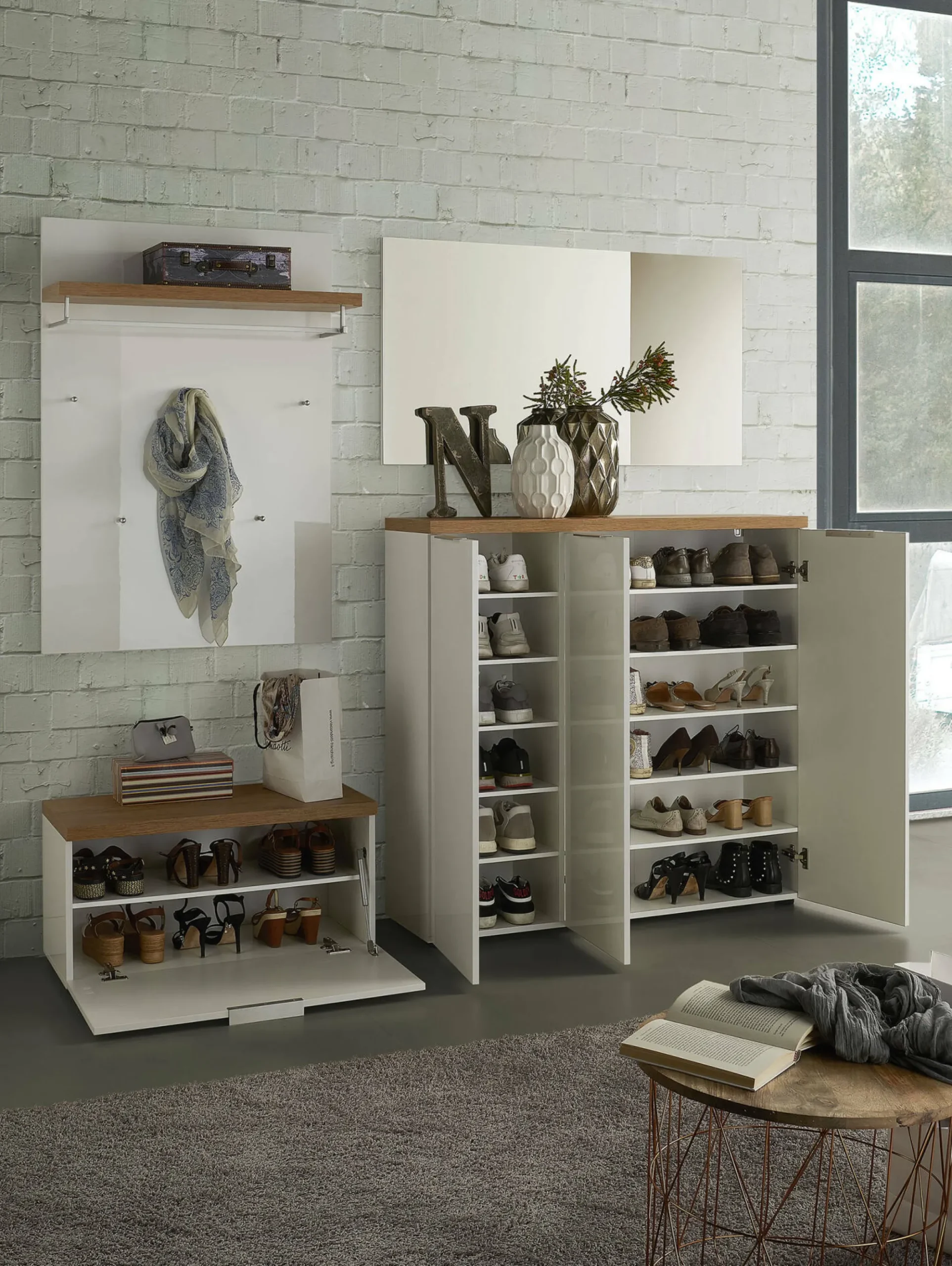 Scarpiera Aspidistra, 122x34h115 cm, Bianco lucido e Rovere<Dmora Shop
