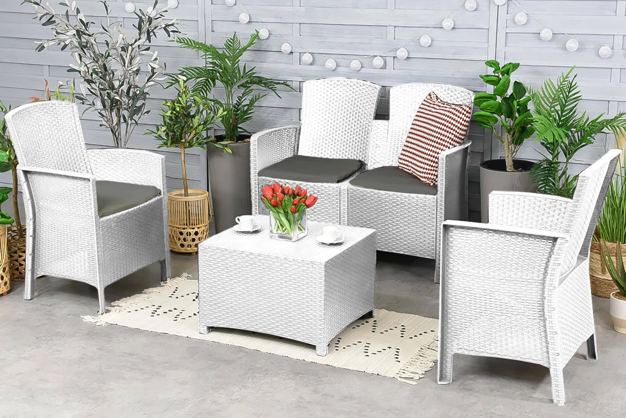 Set salotto da esterno Asiak, 100% Made in Italy,<Dmora Clearance