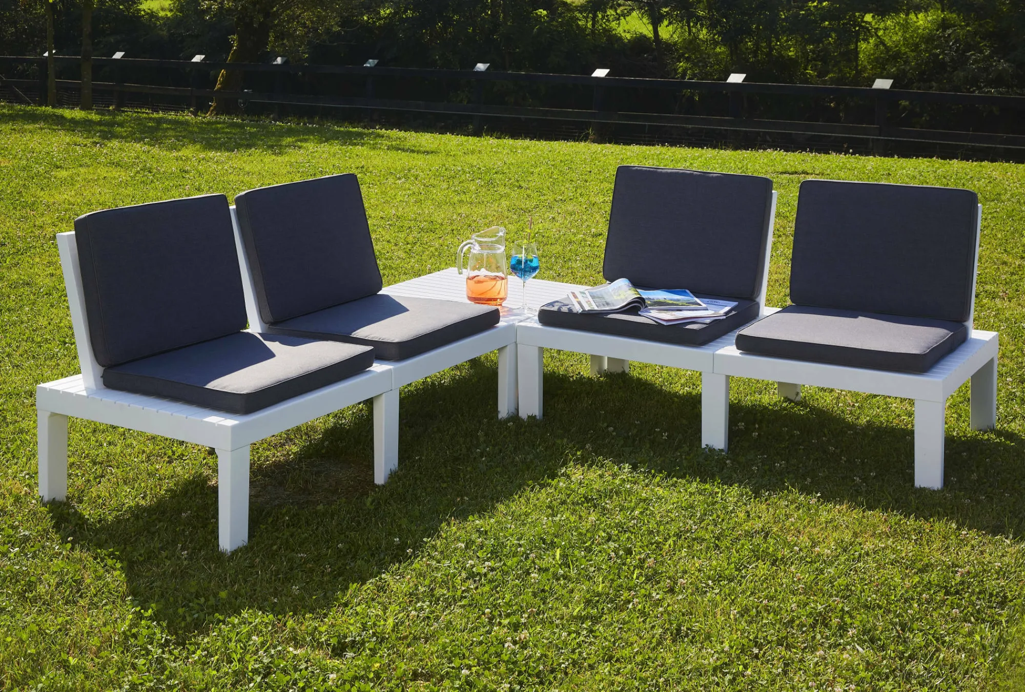 Set salotto da esterno Ermes, 100% Made in Italy,<Dmora Outlet