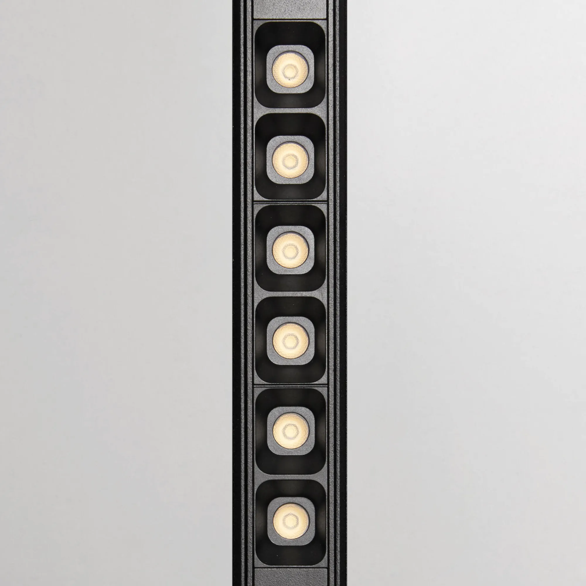 Sistema luce binario EGO ACCENT 07W 3000K ON-OFF BK, 19 x 2 x h4 cm,<Dmora Discount